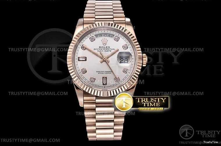 1117 RDD0219J – DayDate 36mm FreshLook 697